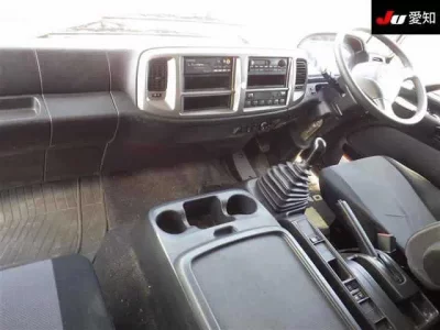 Hino TRUCK