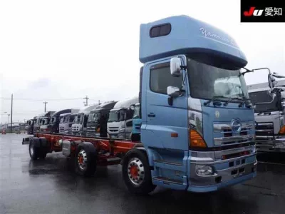 Hino TRUCK