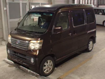 Daihatsu Atrai Wagon