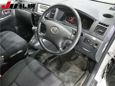 Toyota COROLLA SPACIO