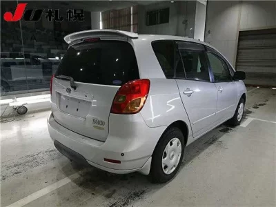 Toyota COROLLA SPACIO