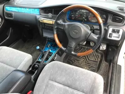 Nissan BLUEBIRD