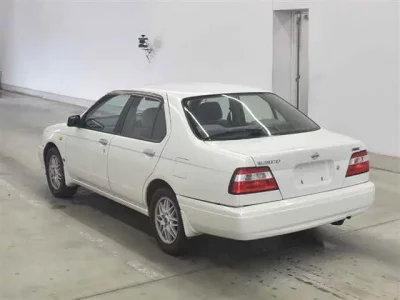 Nissan BLUEBIRD