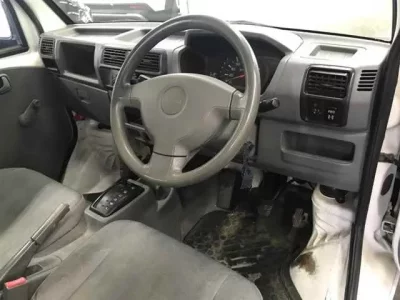 Nissan CLIPPER TRUCK