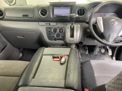 Nissan CARAVAN VAN