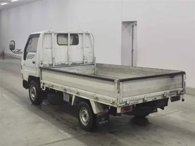 Toyota HIACE TRUCK