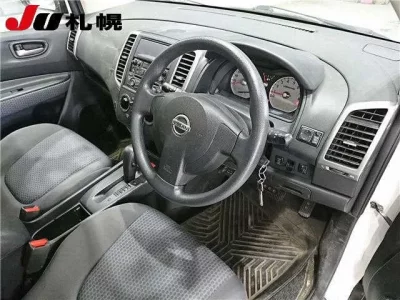 Nissan WINGROAD