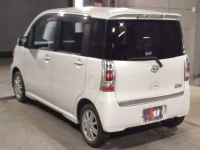 Daihatsu TANTO EXE