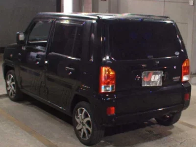 Daihatsu NAKED