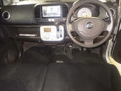 Suzuki MRWAGON