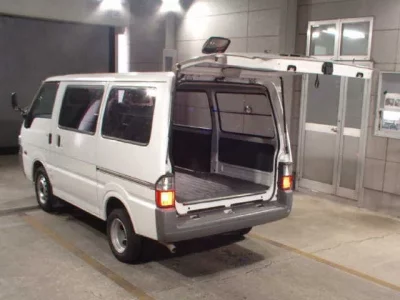 Mazda BONGO VAN