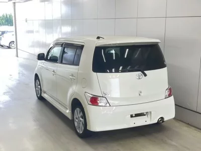 Toyota BB
