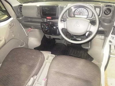 Mitsubishi MINICAB VAN