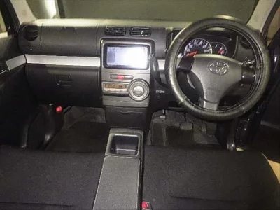 Toyota PIXIS SPACE