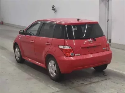 Toyota IST