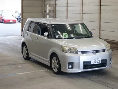 Toyota COROLLA RUMION