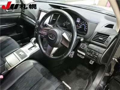 Subaru LEGACY B4