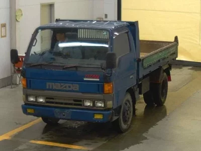 Mazda TITAN