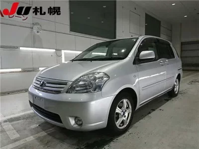 Toyota RAUM