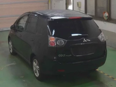Mitsubishi COLT PLUS