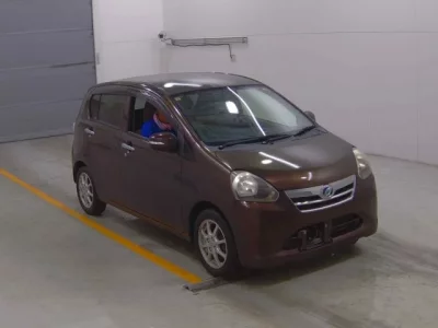 Daihatsu MIRA E S