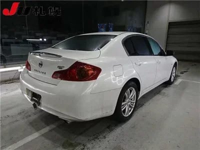 Nissan SKYLINE