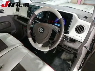 Suzuki MRWAGON