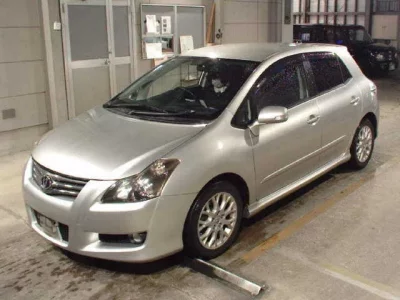 Toyota BLADE