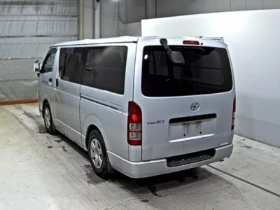 Toyota REGIUS ACE VAN
