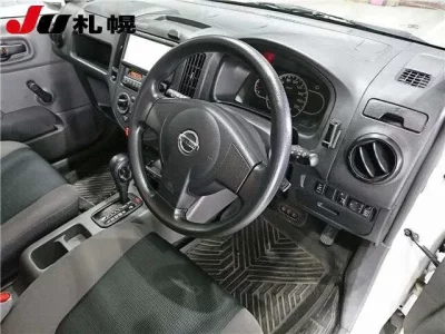 Nissan AD