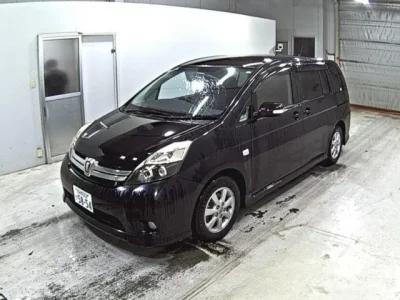 Toyota ISIS