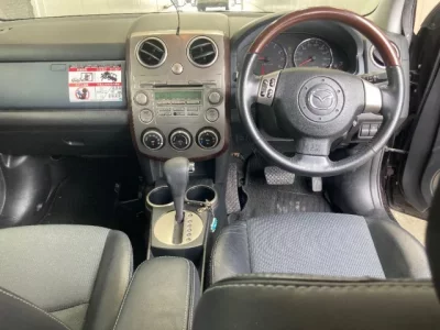Mazda VERISA