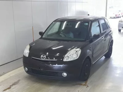 Mazda VERISA