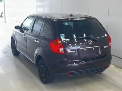 Mazda VERISA