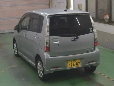 Subaru STELLA