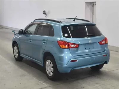 Mitsubishi RVR