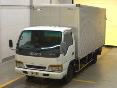 Isuzu ELF