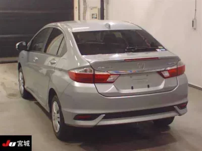 Honda GRACE