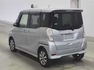 Mitsubishi EK SPACE