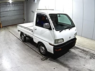 Mitsubishi MINICAB TRUCK