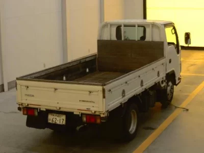 Mazda TITAN