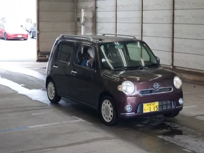 Daihatsu MIRA