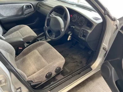 Nissan BLUEBIRD