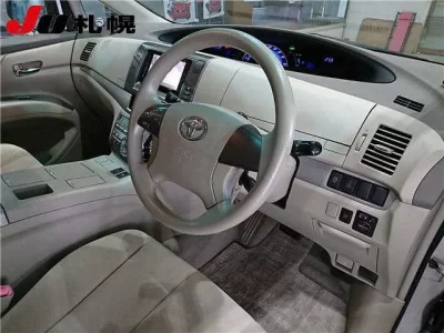 Toyota ESTIMA HYBRID