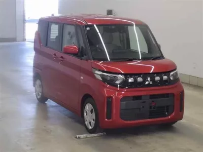 Mitsubishi EK SPACE
