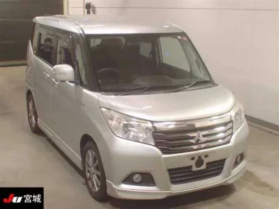 Mitsubishi DELICA D2