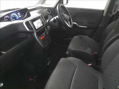 Mitsubishi DELICA D2
