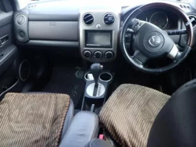 Mazda VERISA