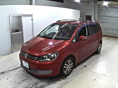 Volkswagen GOLF TOURAN
