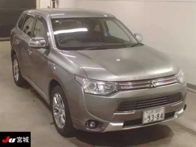 Mitsubishi OUTLANDER PHEV